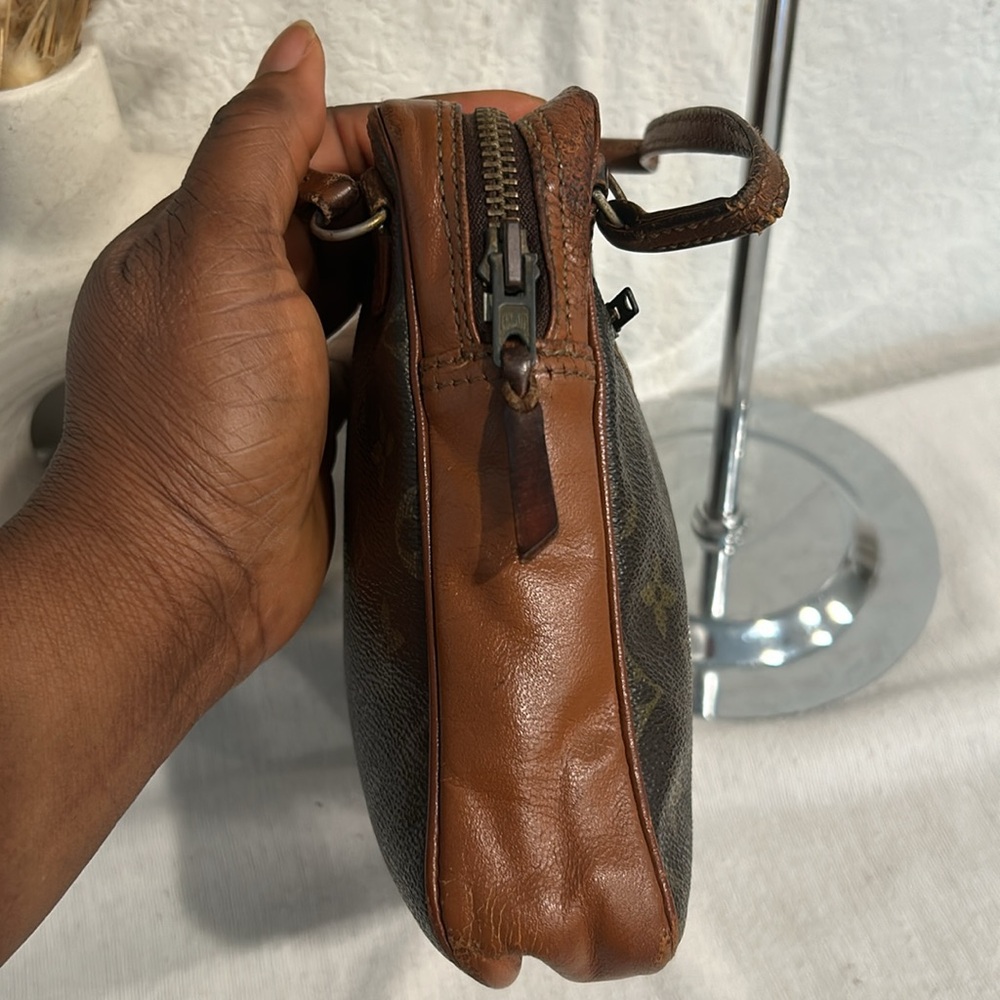 Louis Vuitton coated canvas pouchette Sport clutch - Picture 3 of 13